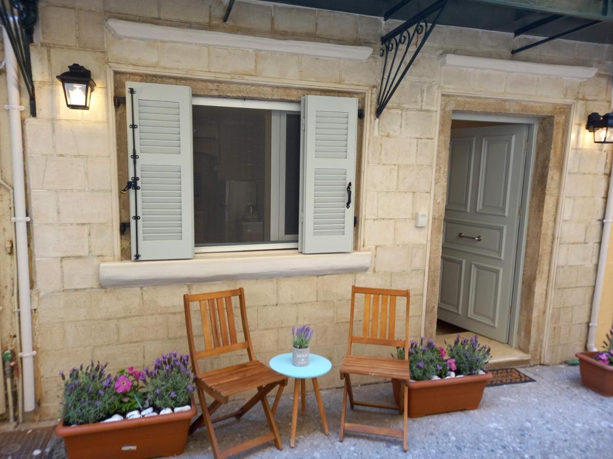 Casinella * Corfu (city)
